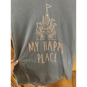 Disney Magic Kingdom T-shirt - Size L
